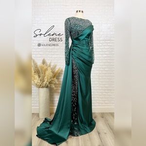 Emerald Green Formal Evening Dress